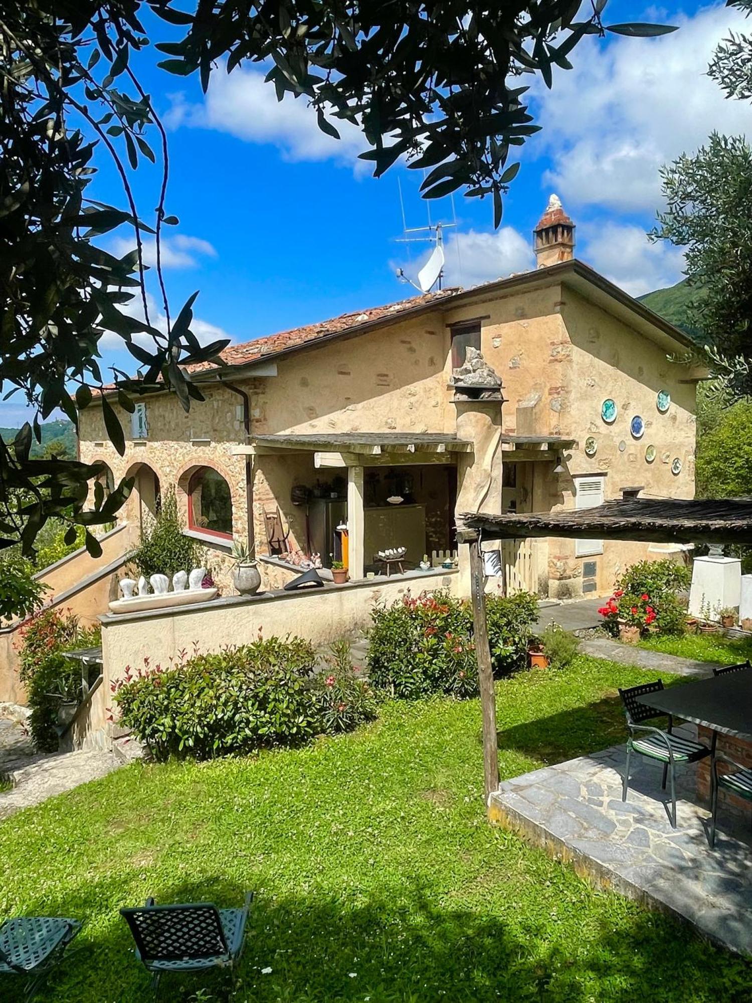 Casa Del Sole Bed & Breakfast Камайоре Екстериор снимка